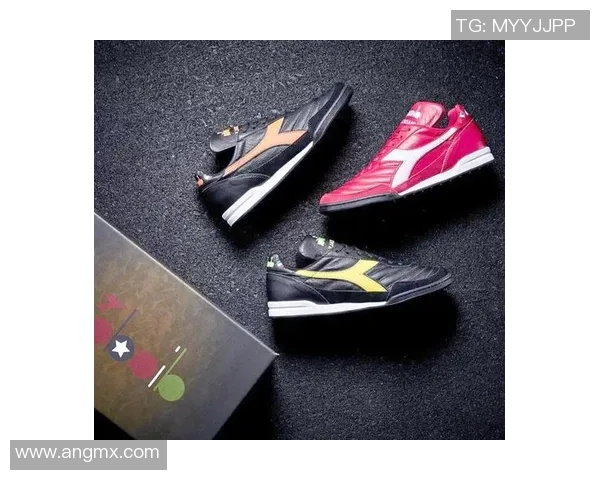 足球球星专属休闲鞋盘点 时尚与运动的完美融合